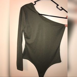 Long sleeve one shoulder bodysuit